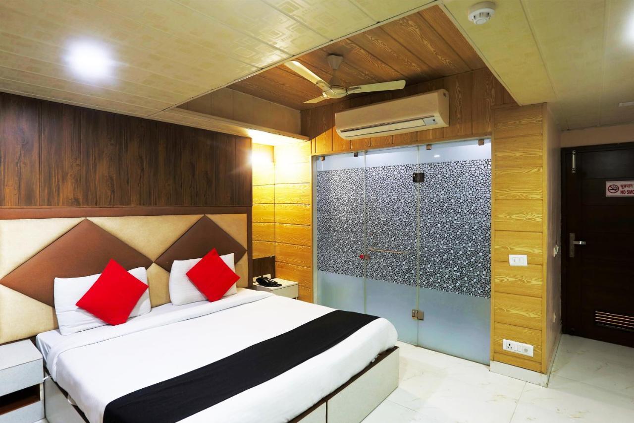 Capital O 23188 Glory Villa 뉴델리 외부 사진